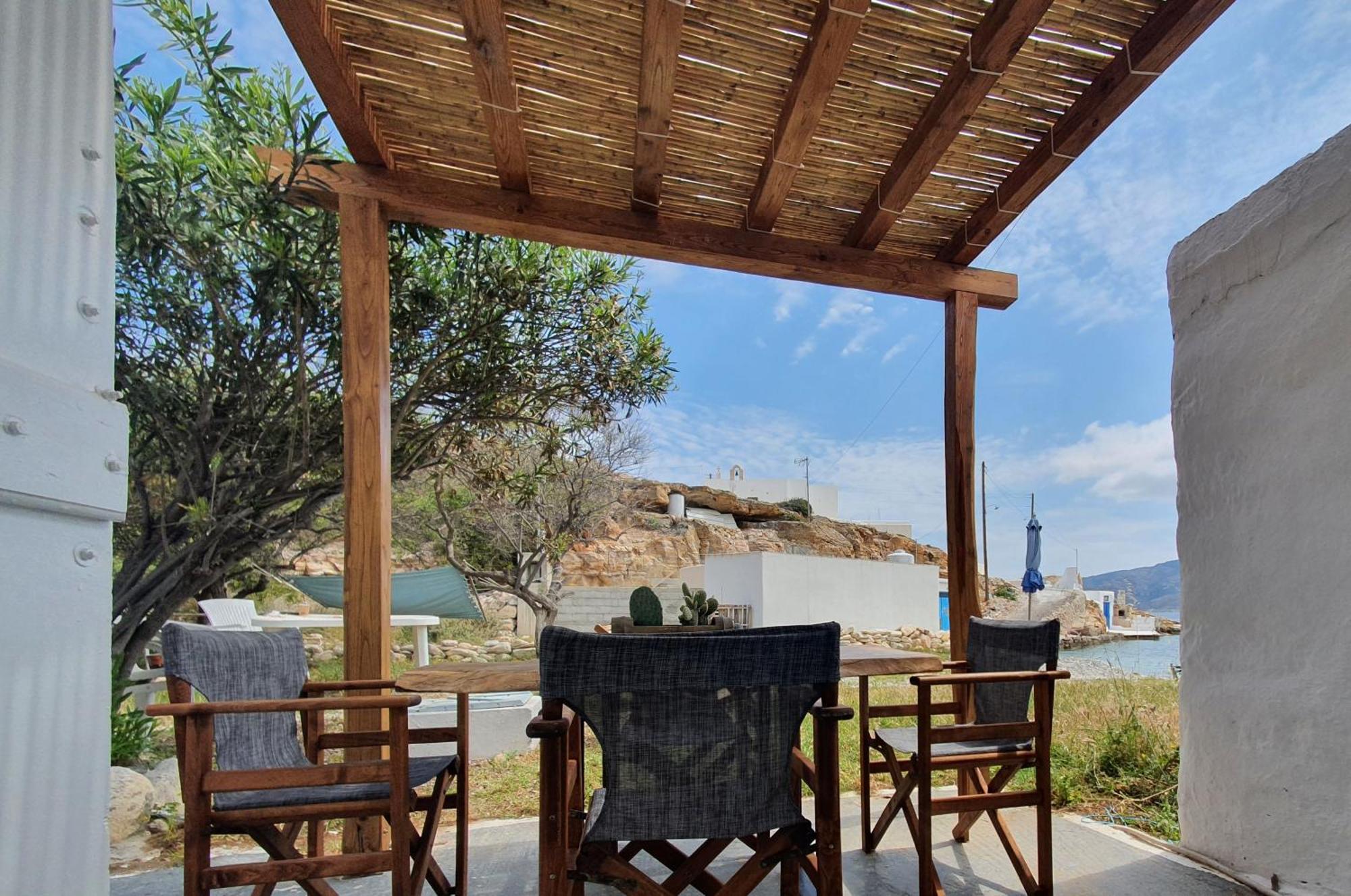 Agios Nikolaos Beach House Kímolos Exterior photo