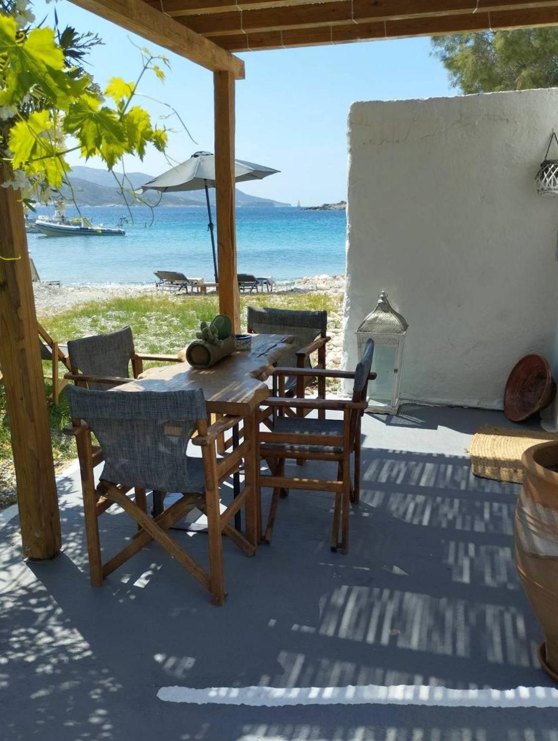 Agios Nikolaos Beach House Kímolos Exterior photo