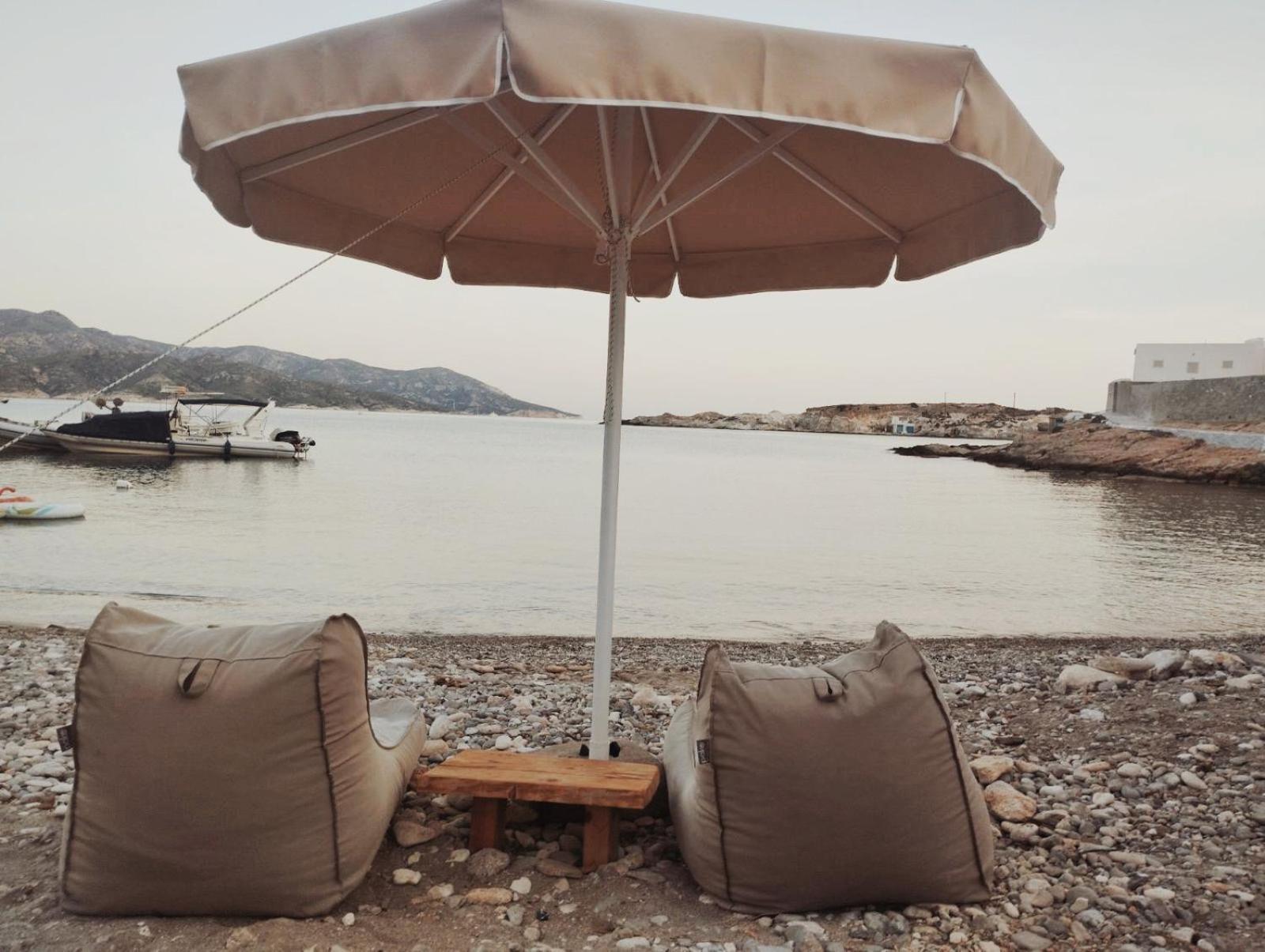 Agios Nikolaos Beach House Kímolos Exterior photo