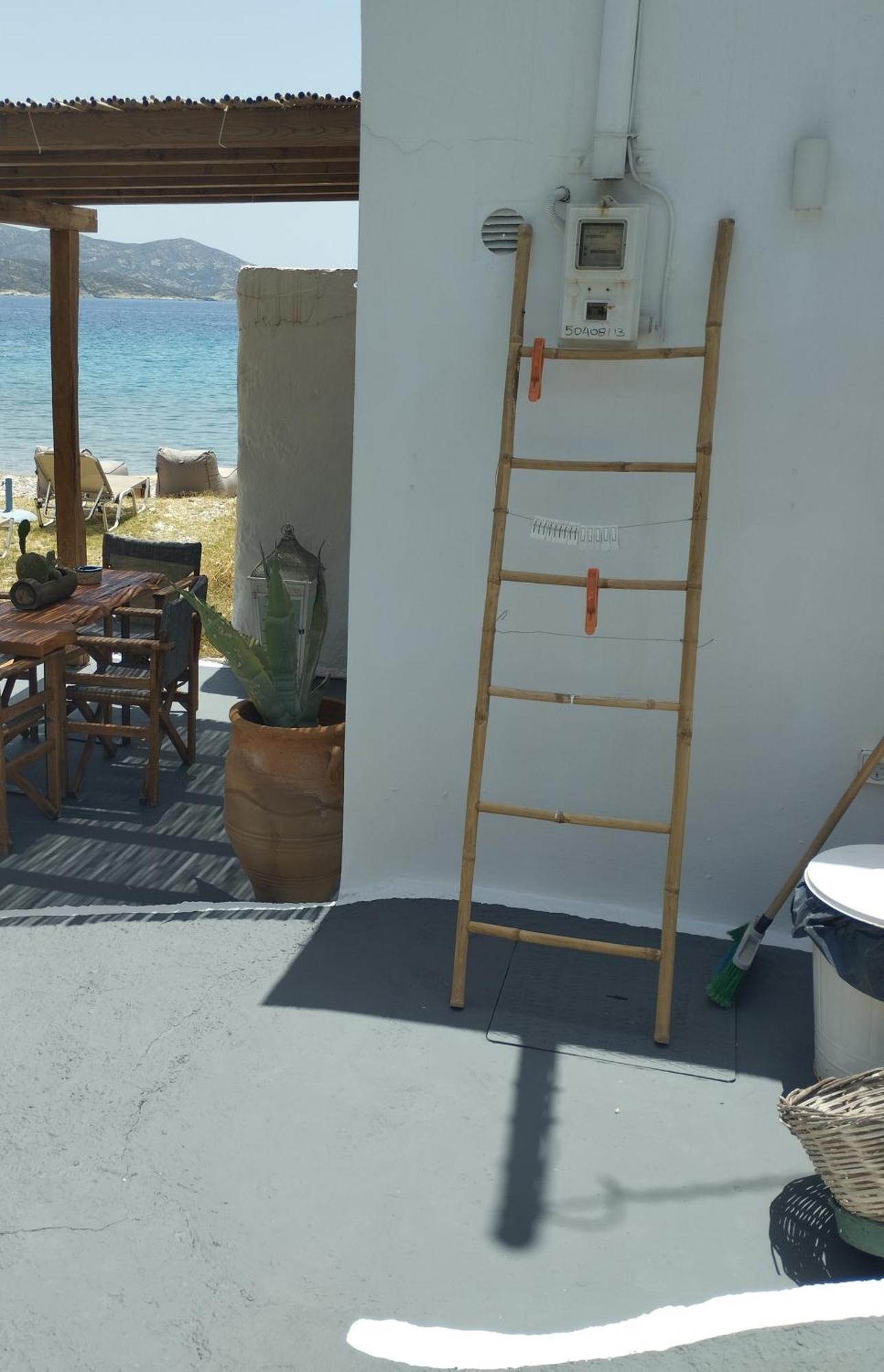 Agios Nikolaos Beach House Kímolos Exterior photo